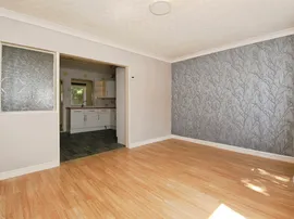 Willesden Avenue, PETERBOROUGH thumb 3