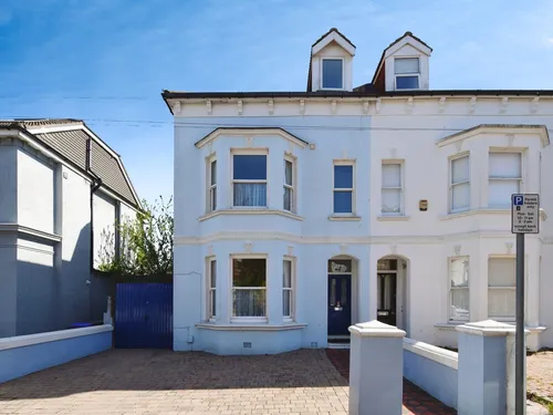 Oxford Road, Worthingphoto