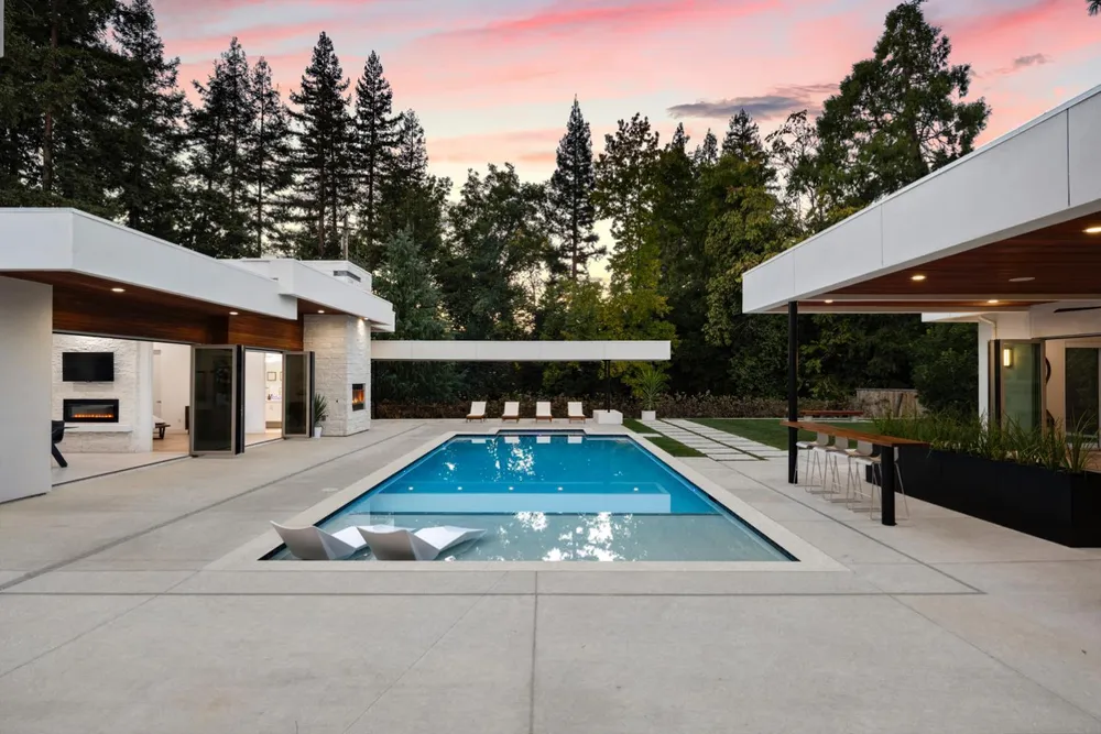 3630 Winding Creek Rd, Sacramento, CA 95864