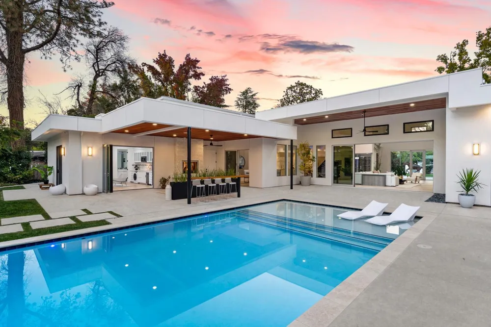 3630 Winding Creek Rd, Sacramento, CA 95864