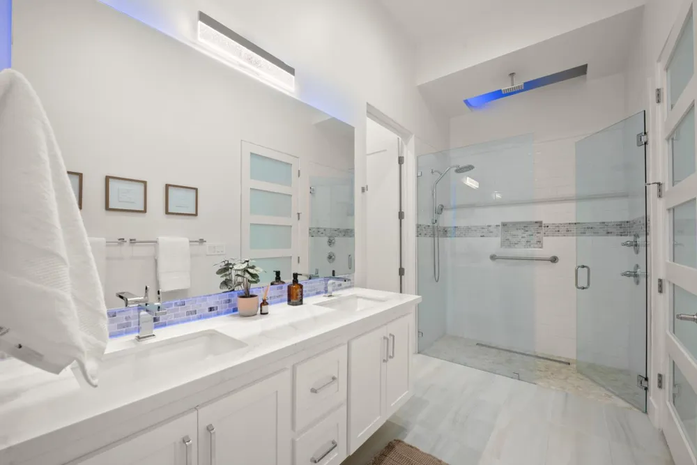 3630 Winding Creek Rd, Sacramento, CA 95864