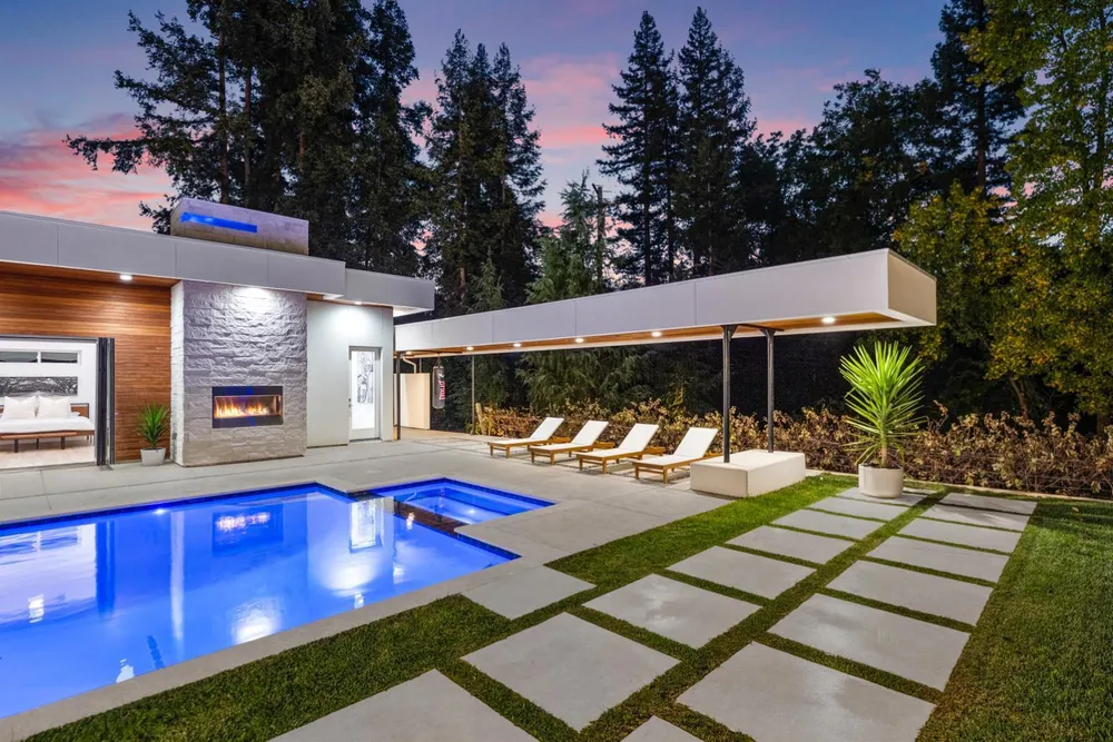 3630 Winding Creek Rd, Sacramento, CA 95864