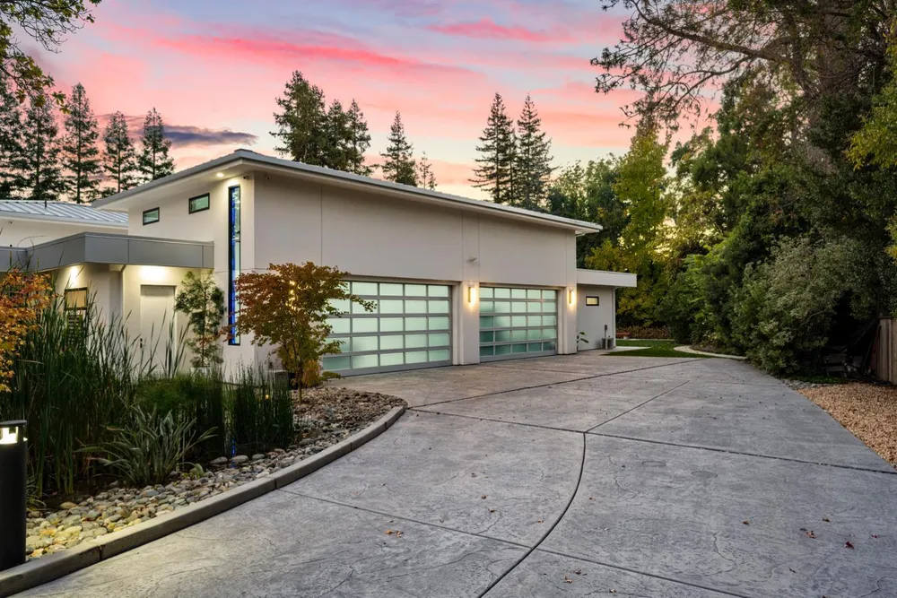 3630 Winding Creek Rd, Sacramento, CA 95864