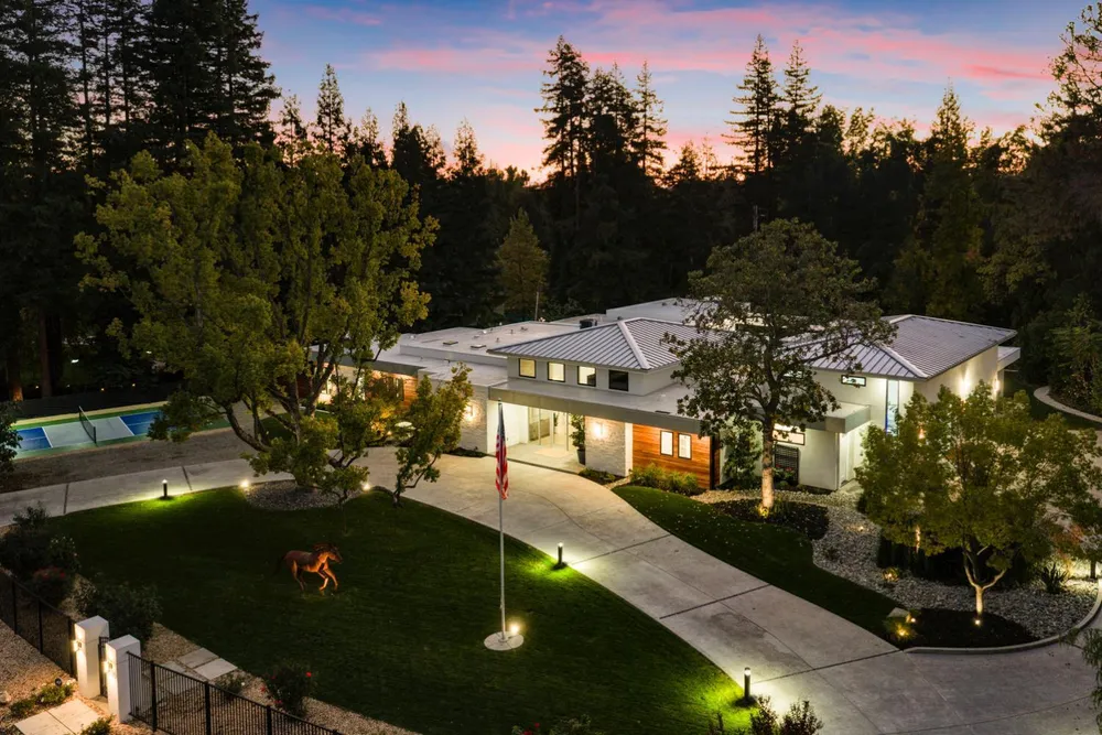 3630 Winding Creek Rd, Sacramento, CA 95864