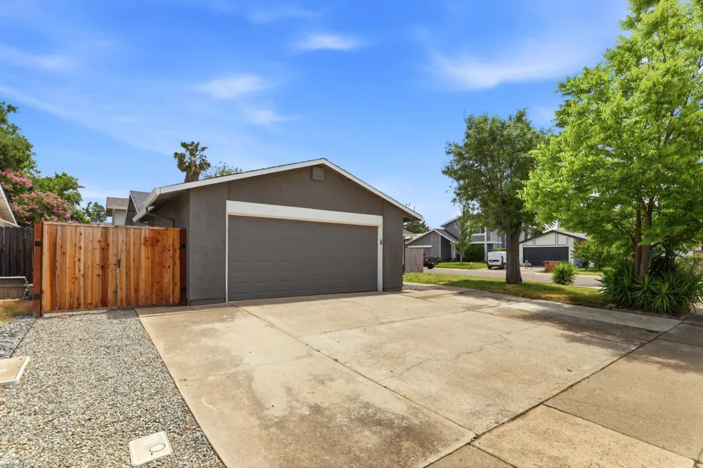 7310 Sunwood Way, Citrus Heights, CA 95621