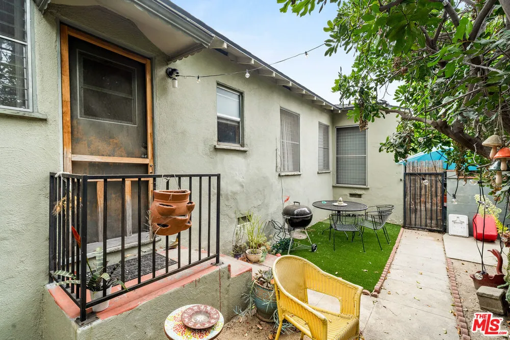 6720 Ferrara St, Highland Park, CA 90042