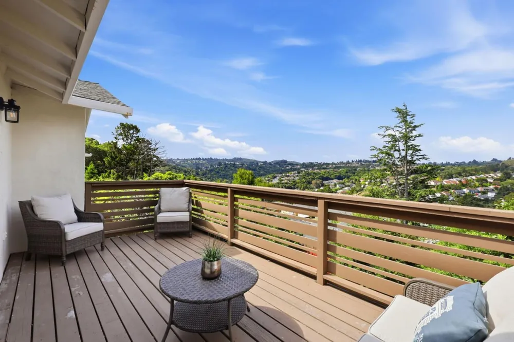 3028 Greenoak Ct, San Mateo, CA 94403