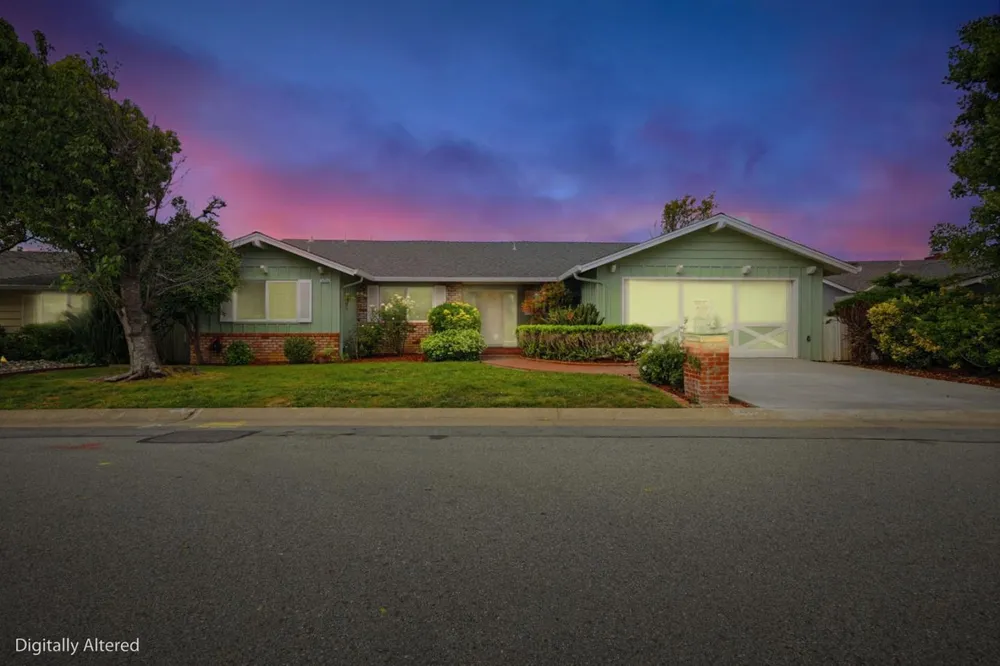 3028 Greenoak Ct, San Mateo, CA 94403