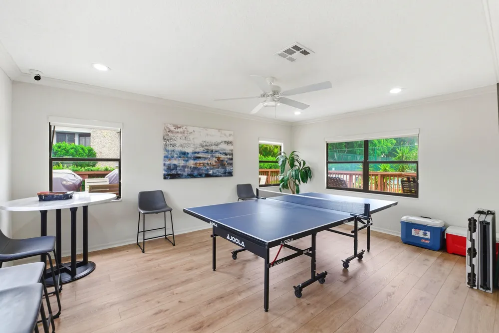 1167 Hillsboro Mile, Hillsboro Beach, FL 33062