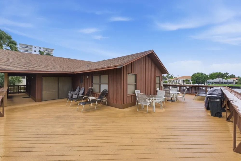 1167 Hillsboro Mile, Hillsboro Beach, FL 33062
