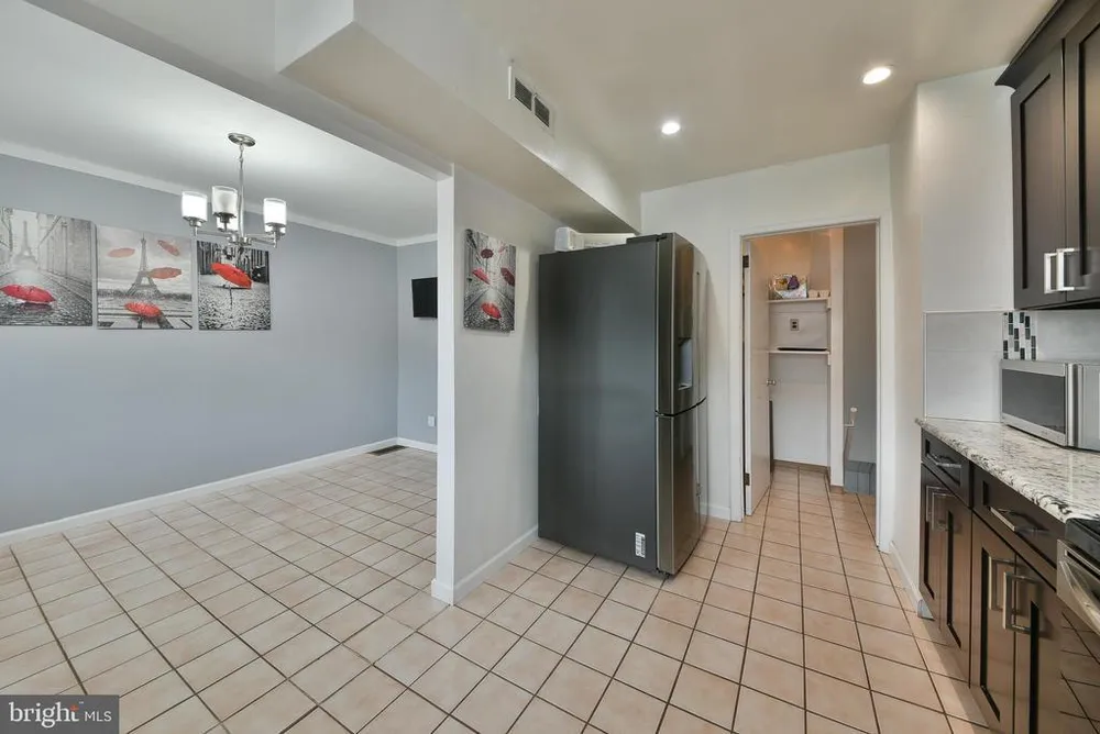 2826 Maxwell St, Philadelphia, PA 19136