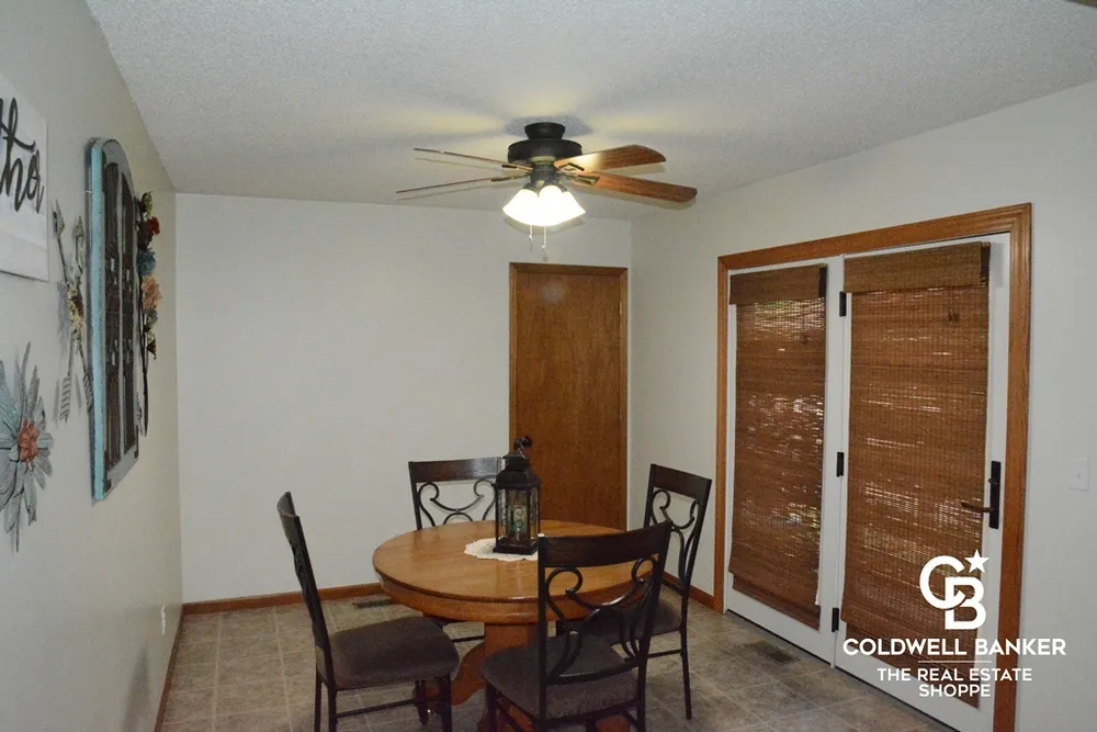 2808 Kris Pl, Garden City, KS 67846