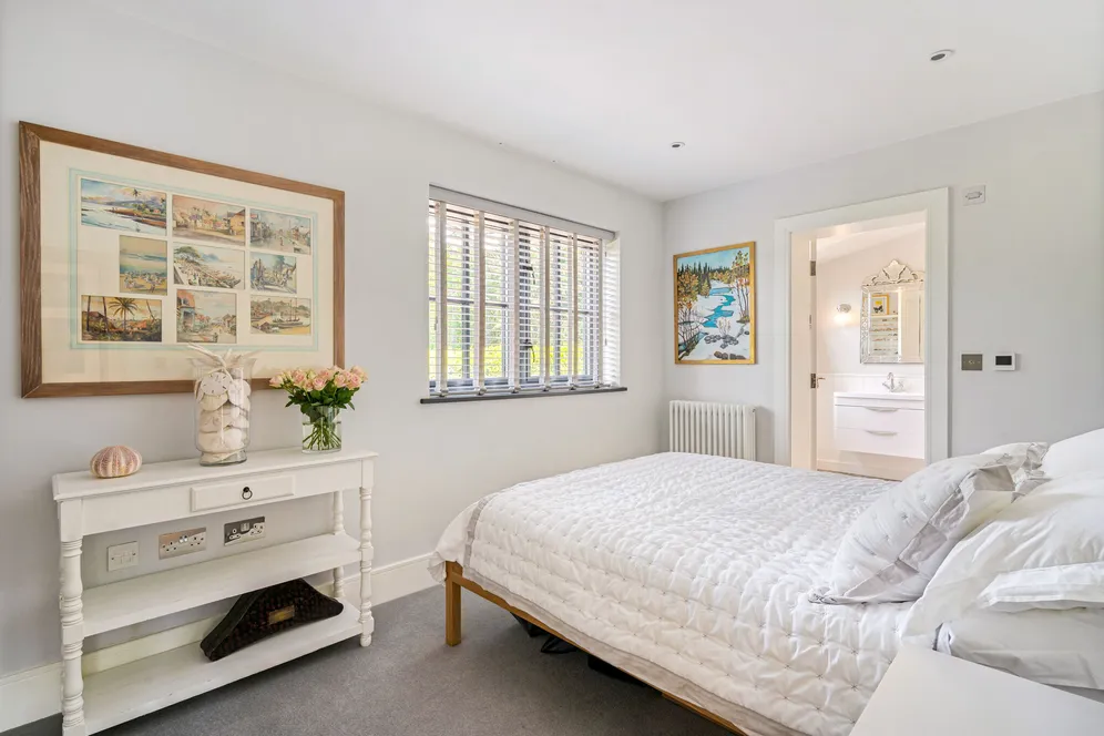 Furze Platt Road, Maidenhead, SL6 photo 12