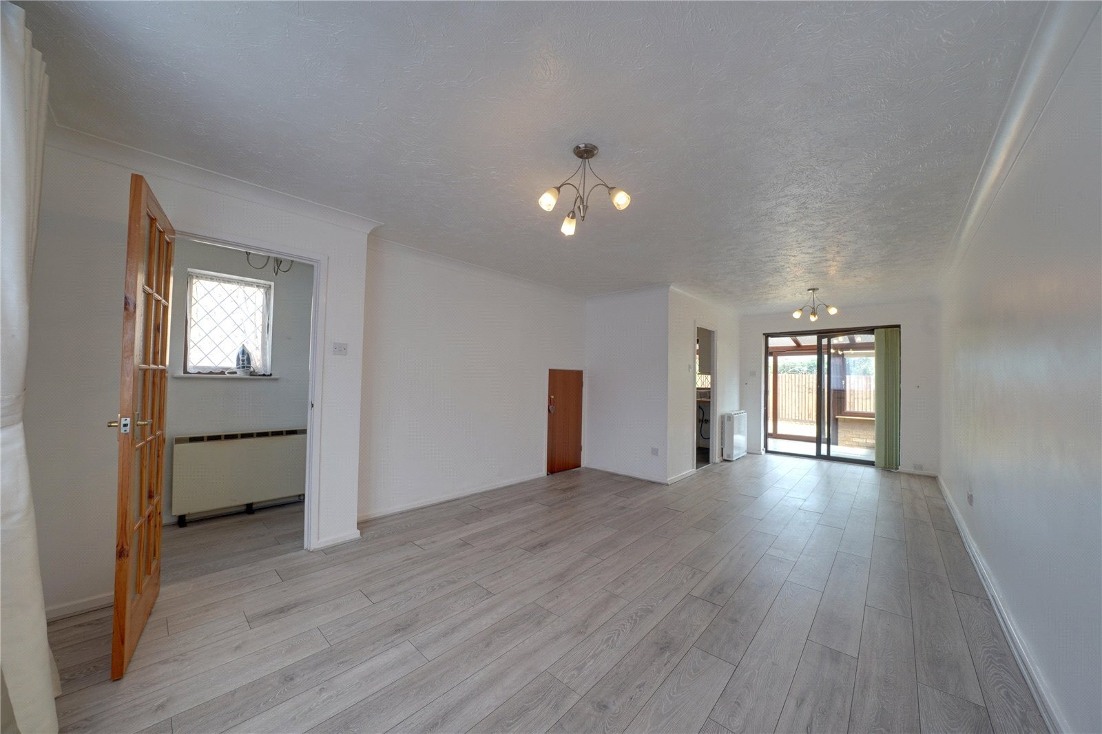 Curlew Close, Lakenheath, Brandon, Suffolk, IP27 Image 10