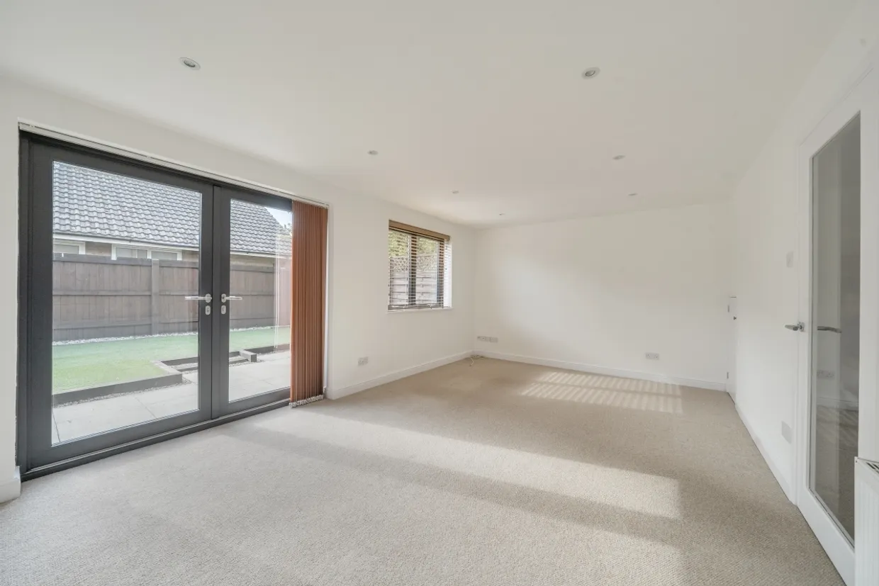 Sandfield Road Stratford-upon-Avon CV37 photo 3