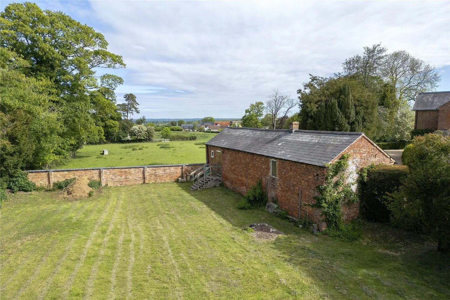 Stratford Road, Nash, MK17 photo 20