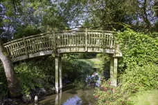 The Avenue, Bourne End, SL8 photo 18