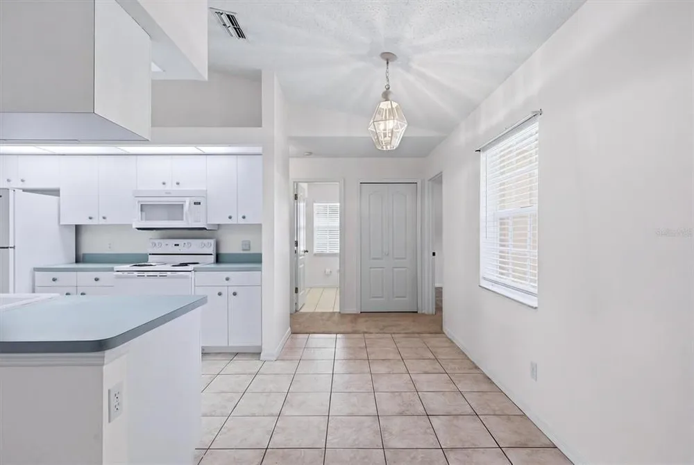 1720 Country Meadows Dr, Sarasota, FL 34235
