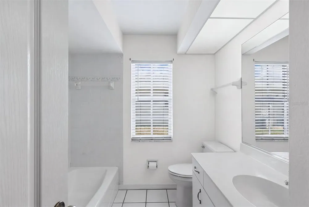 1720 Country Meadows Dr, Sarasota, FL 34235