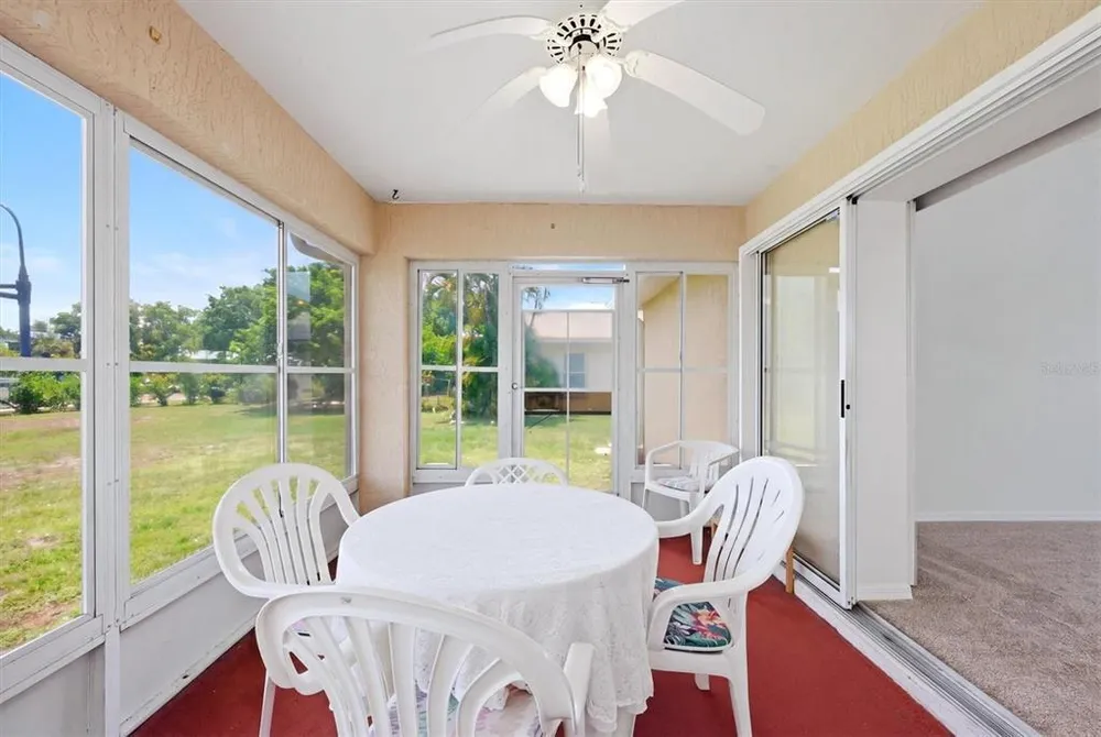 1720 Country Meadows Dr, Sarasota, FL 34235