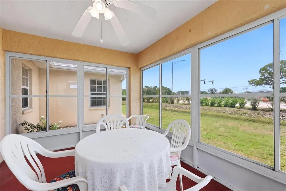 1720 Country Meadows Dr, Sarasota, FL 34235
