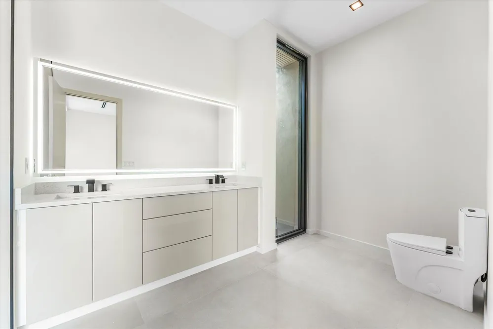 1201 Guava Isle, Fort Lauderdale, FL 33315