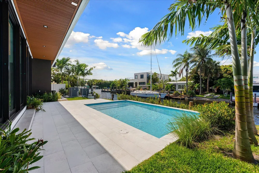 1201 Guava Isle, Fort Lauderdale, FL 33315