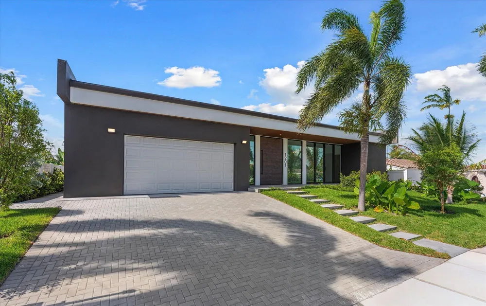 1201 Guava Isle, Fort Lauderdale, FL 33315
