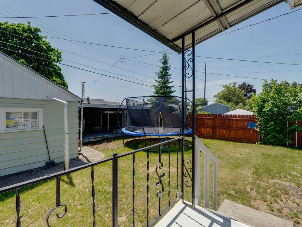 1418 E Rich Ave, Spokane, WA 99207