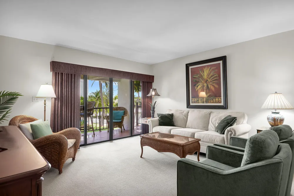 601 W Ocean Dr, Key Colony Beach, FL 33051