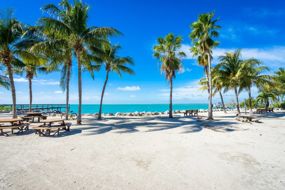 601 W Ocean Dr, Key Colony Beach, FL 33051