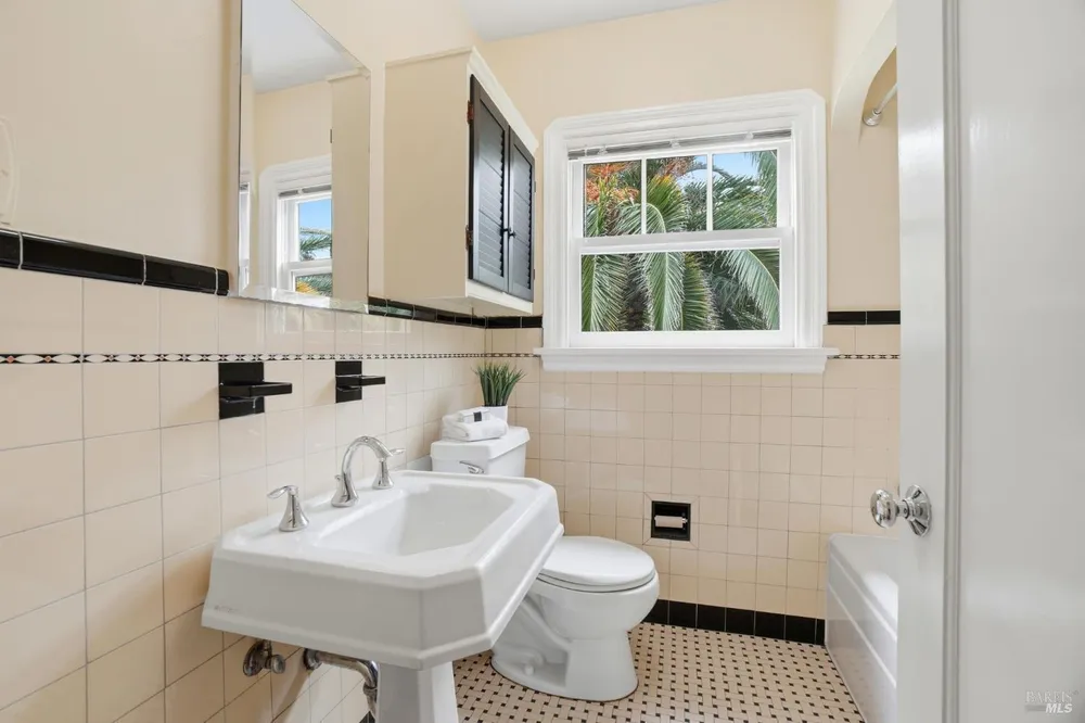 283 E Blithedale Ave, Mill Valley, CA 94941