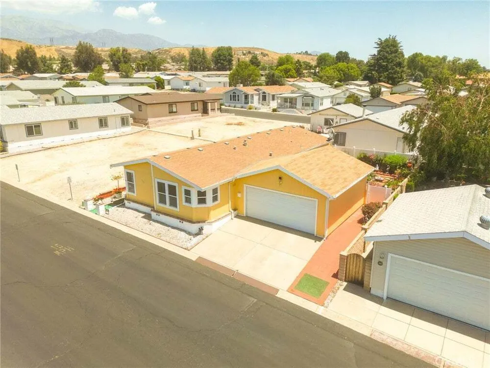 3800 W Wilson St, Banning, CA 92220