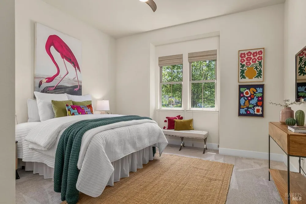12 Avocet Ct, Novato, CA 94949