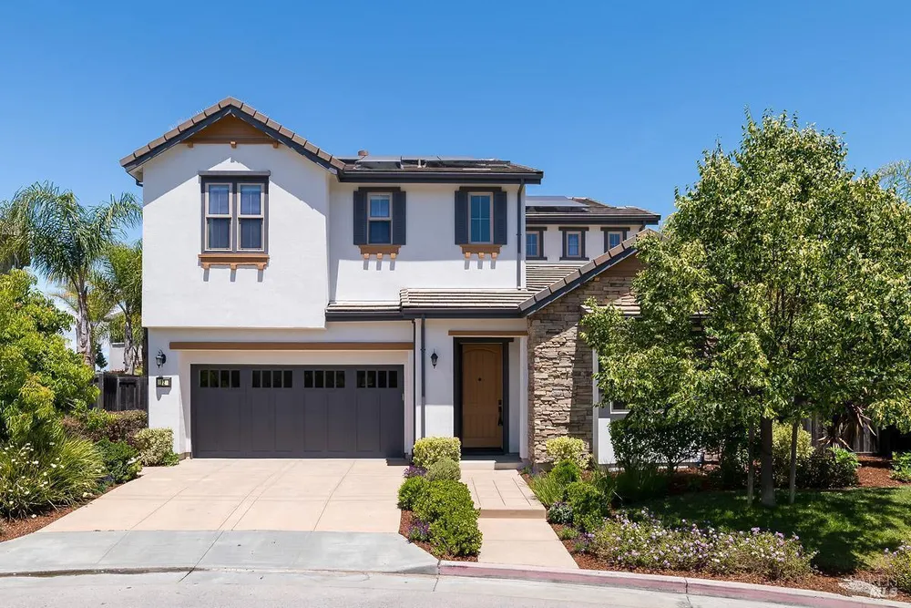 12 Avocet Ct, Novato, CA 94949