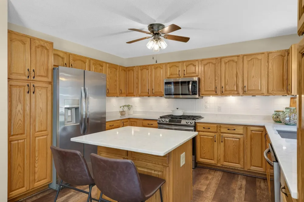 18911 Embers Ave, Farmington, MN 55024