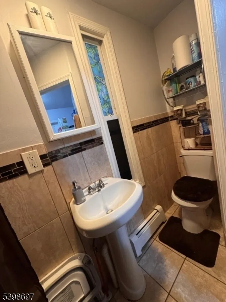 15 N 3rd St, Paterson, NJ 07522