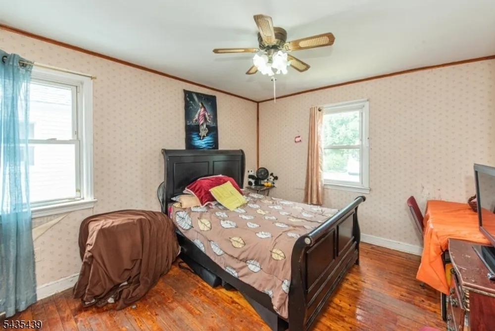 43 Fritz St, Bloomfield, NJ 07003
