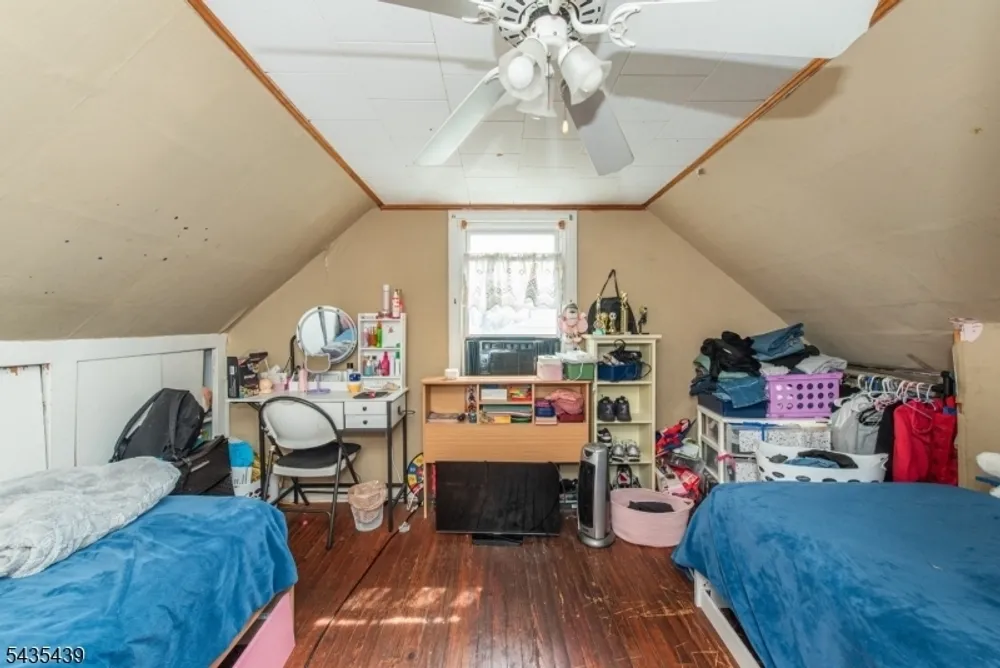 43 Fritz St, Bloomfield, NJ 07003