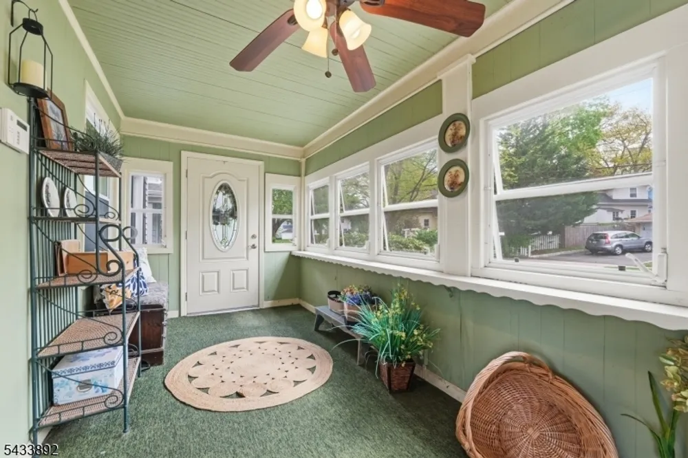 65 Carteret St, Bloomfield, NJ 07003