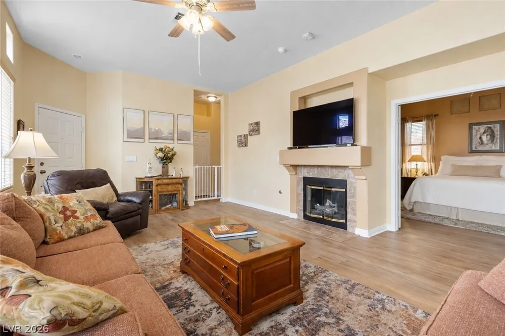 3317 Tuscany Village Dr, Las Vegas, NV 89129