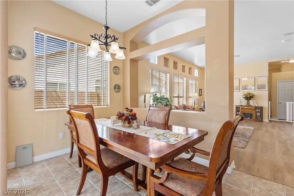 3317 Tuscany Village Dr, Las Vegas, NV 89129
