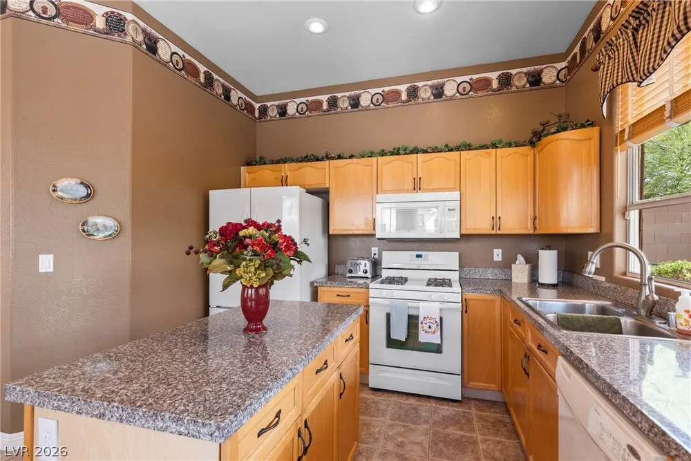 3317 Tuscany Village Dr, Las Vegas, NV 89129