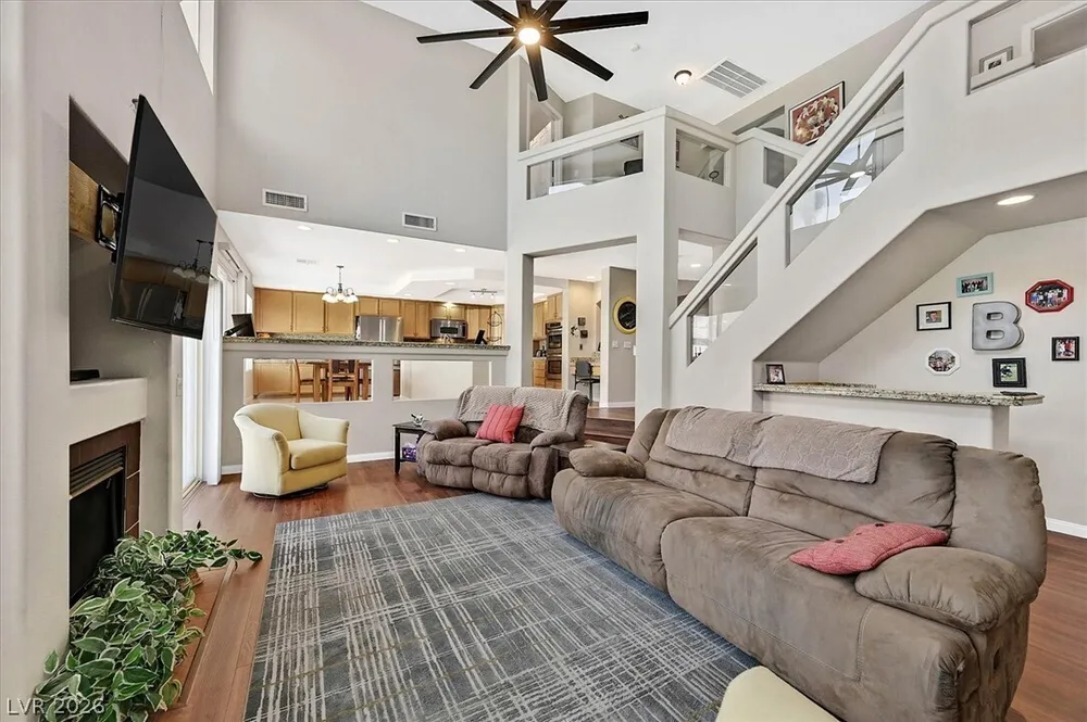 3905 Larkcrest St, Las Vegas, NV 89129