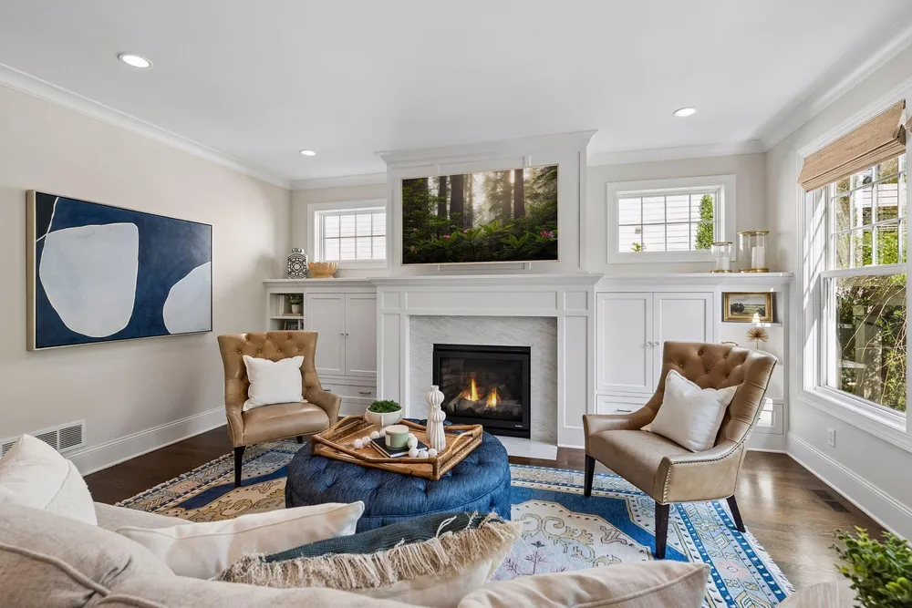 4535 W 56th St, Edina, MN 55424