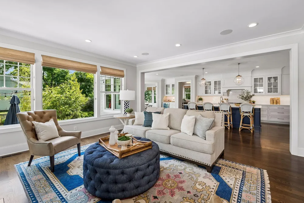 4535 W 56th St, Edina, MN 55424