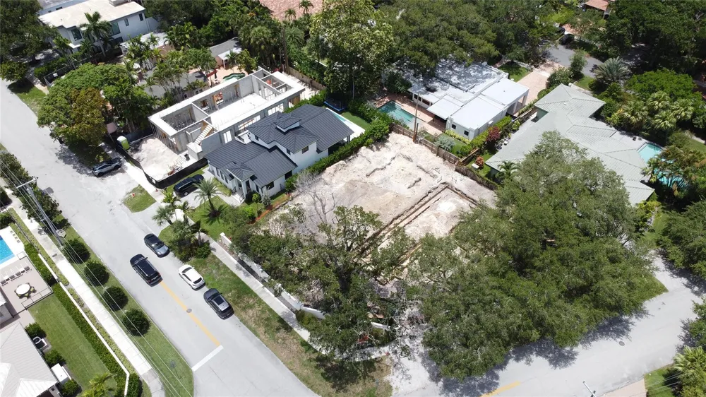 1125 SE 9th St, Fort Lauderdale, FL 33316