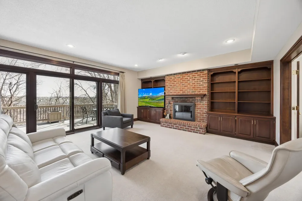 6565 Cherokee Trail W, Eden Prairie, MN 55344