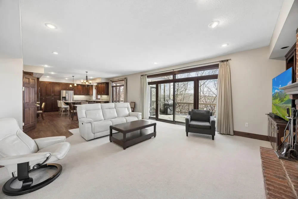 6565 Cherokee Trail W, Eden Prairie, MN 55344