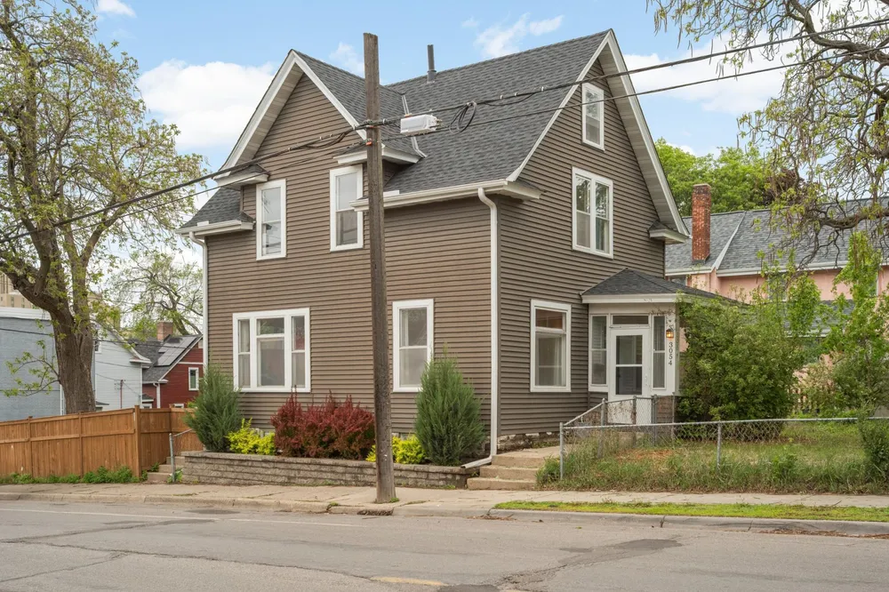 3054 15th Ave S, Minneapolis, MN 55407